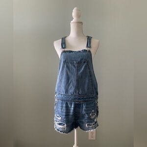 American Eagle Outfitters overall short for women